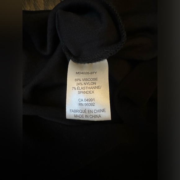 Katherine Barclay sleeveless black dress - Picture 4 of 4